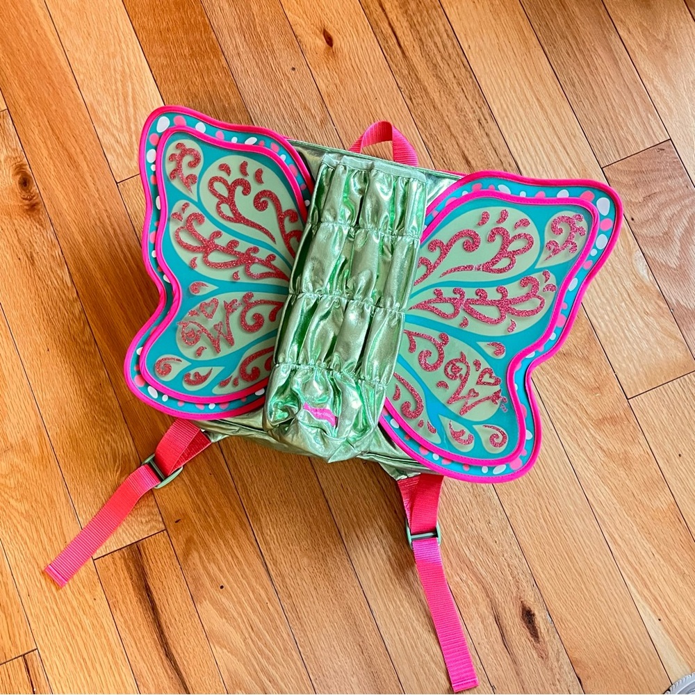 American Girl WellieWishers Flutter Wings Doll Carrier Pink and Green - Picture 5 of 13